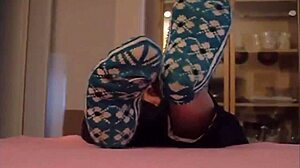 Hey, this mature wife has a sexy feet fetish, and she's getting them licked and sucked passionately