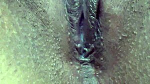 What secrets did Mandy Mynxx reveal at casting?