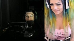 joycgee and trainwrecks performing in a live webcam show