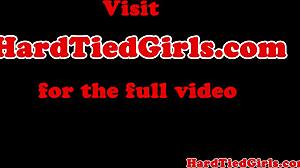 Pička Cherry Doll zadirkivana u divljoj igri vezivanja!