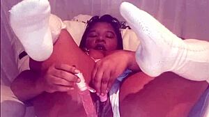 Ebony Girl With Shaved Pussy In Your Room