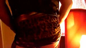 Goddess Lucy Diamond Twerking Her Divine Booty in European Style!