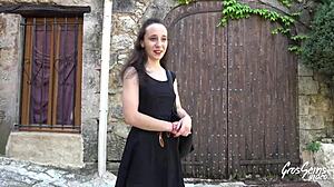 amandine craves wild women action