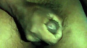 Deliciosa MASTURBACIÓN in this sexy scene.