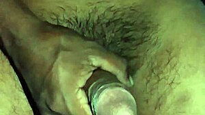 Deliciosa MASTURBACIÓN in this sexy scene.