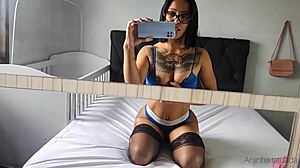 Joi- Me Da Leitinho Quente Nos Meus Peitos