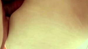 姪っ子の売春婦をバックでガンガン深く突きまくり！