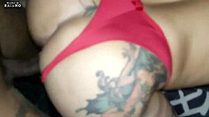 coroa rabuda teasing after gym workout