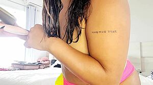 latina previa in hotel 😜