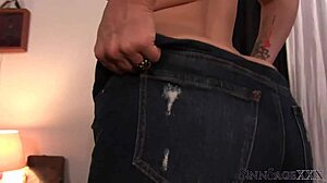 Zakaj Sinn Sage draži s svojim čudovitim ritom v tesnih oblačilih?