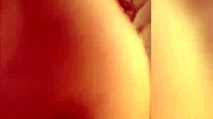 Enseñé a la criada desi a chupar y follar después de la fiesta, pero estaba tan ansiosa.