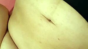 novinha gozando muito na masturbação parte 1