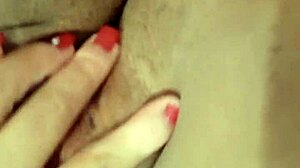 novinha gozando muito na masturbação parte 1