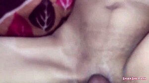 indian shakshi bhabi’s first bathroom chudai clip