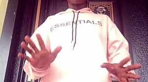 watch crazy bitch give advice about sexiness with dirty talk