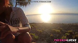 Amateur Gives Perfect Blowjob on Beach