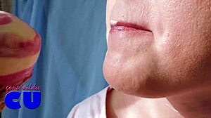 I suck ice cream like a dick in this fetish video