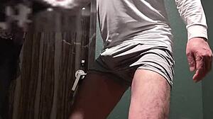 I get my penis slapped long time.