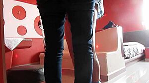 Mi Tio Me Ofrece Una Cerveza A Cambio De Unas Chupadas De Verga