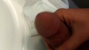 watch me cum quickly