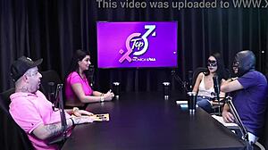 Duas safadas ficam peladas mostrando o peito e a buceta gostosa - novinhos da imperium sheer red