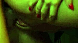 Miss alice adore cette grosse bite veineuse