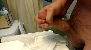 watch me cum quickly