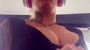 Training At The Gym, My Breasts Jumped Out, Got So Horny