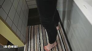 Feet Obsession With Lou Nesbit And Lia Louise