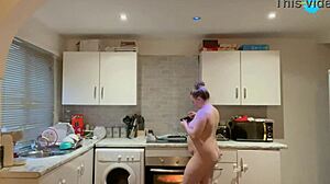 Amateur Teen 18+ Naked Cleaning With Big Ass