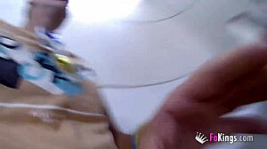 Exhibicionismus v nejlepším, naše holky šílí ve skrytých veřejných voyeurských klipech