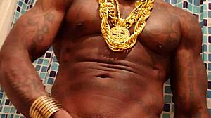 Hallelujah Johnson Worships Big Black Cock With Jerking And Cum