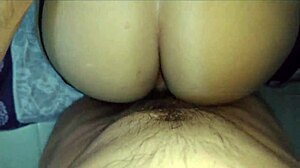 La Señora De La Limpieza Acepto Follar Con Su Jefe Para Que Le Subiera El Sueldo Un Poquito Mas Que Sabroso Coño Y Culo Tiene Esta Señora Latina - Porno Español