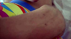 Petite hermanastra con un big pussy