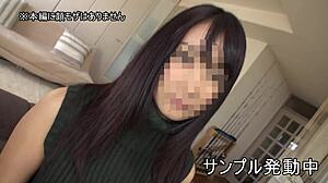 Mako-san, 26, Hakata Beauty in POV Sex Encounter.