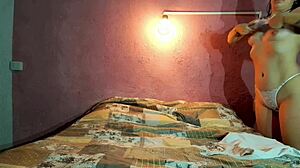 mi padrastro se fue de casa y puedo jugar por la web cam