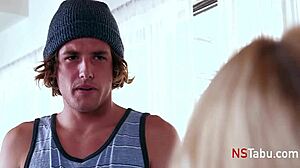 Aaliyah Love shyly enjoys early morning hardcore