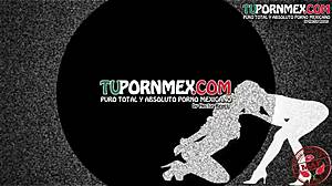 Μόνη στο Μεξικάνικο Σπίτι Καυλώνει το Μουνί της