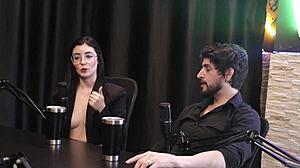 ATUALMENTE ESTÃO ATRÁS DE UMA NAMORADA PARA ELA E EM OUTRO MOMENTO COMERAM A BUCETA DELA POR HORAS E O BDSM - ANGEL SHEER