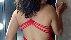 Sexy Big Ass and Tits in Hot Display