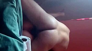 le pedi a mi novia isa que me haga cuckold me dijo que si pero que con una polla mas gorda que la mia obviamente le conseguí una polla mega gorda