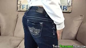 Amateur Teen 18+ Coed in High Definition POV Scene