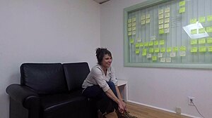 Swallowbay Nicole Doshi Wants Cum In Mouth!