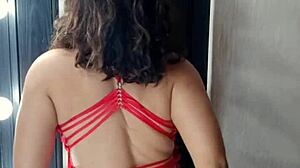 Sexy Big Ass and Tits in Hot Display