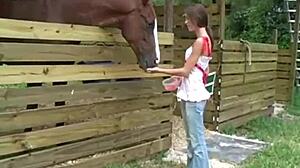 Brookeskye Fingers Petite Pussy Outdoors