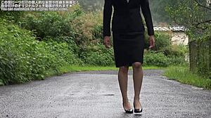 intriguing pedal pumping fetish with legs that tease and entice