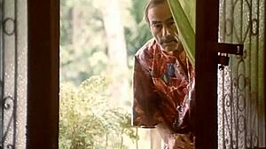 the brunette's asshole gets destroyed in anal