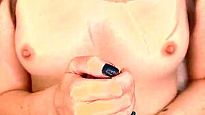 My Girlfriend's Close-Up Handshake Day 47