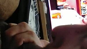 An Aussie sucked the Indian's cock eagerly