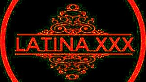 wife gives ass to eat